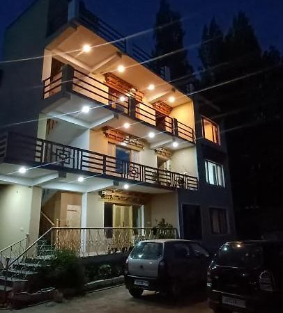 Zlatan Guest House Leh Kültér fotó